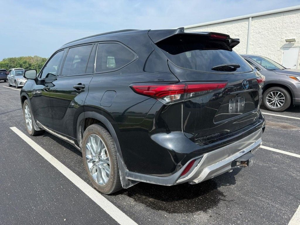 2021 Toyota Highlander Hybrid Limited