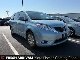 2015 Toyota Sienna XLE 7 Passenger