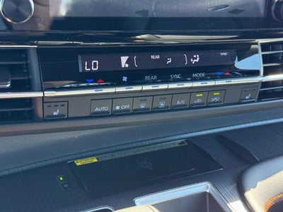 2022 Toyota Sienna XSE 7 Passenger