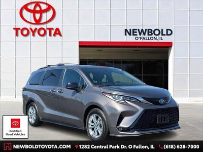 2022 Toyota Sienna XSE 7 Passenger