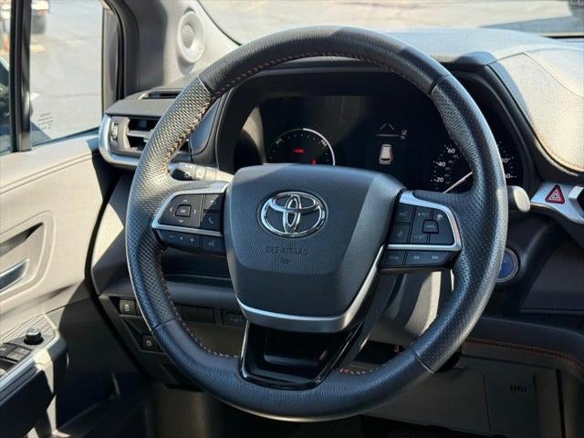 2022 Toyota Sienna XSE 7 Passenger