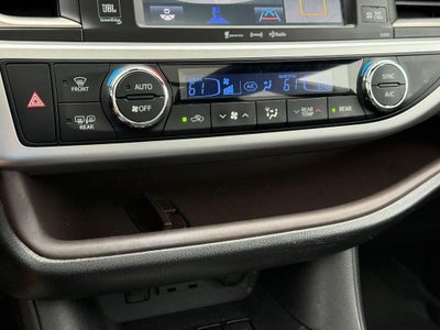 2019 Toyota Highlander Limited Platinum