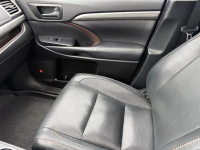 2019 Toyota Highlander Limited Platinum