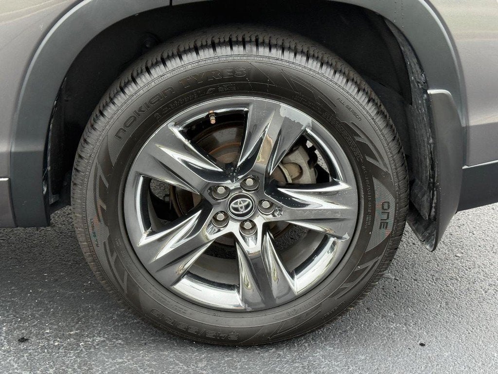 2019 Toyota Highlander Limited Platinum
