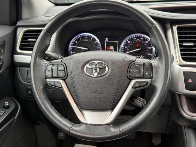 2019 Toyota Highlander Limited Platinum