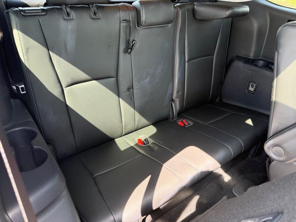 2020 Toyota Highlander Hybrid Platinum