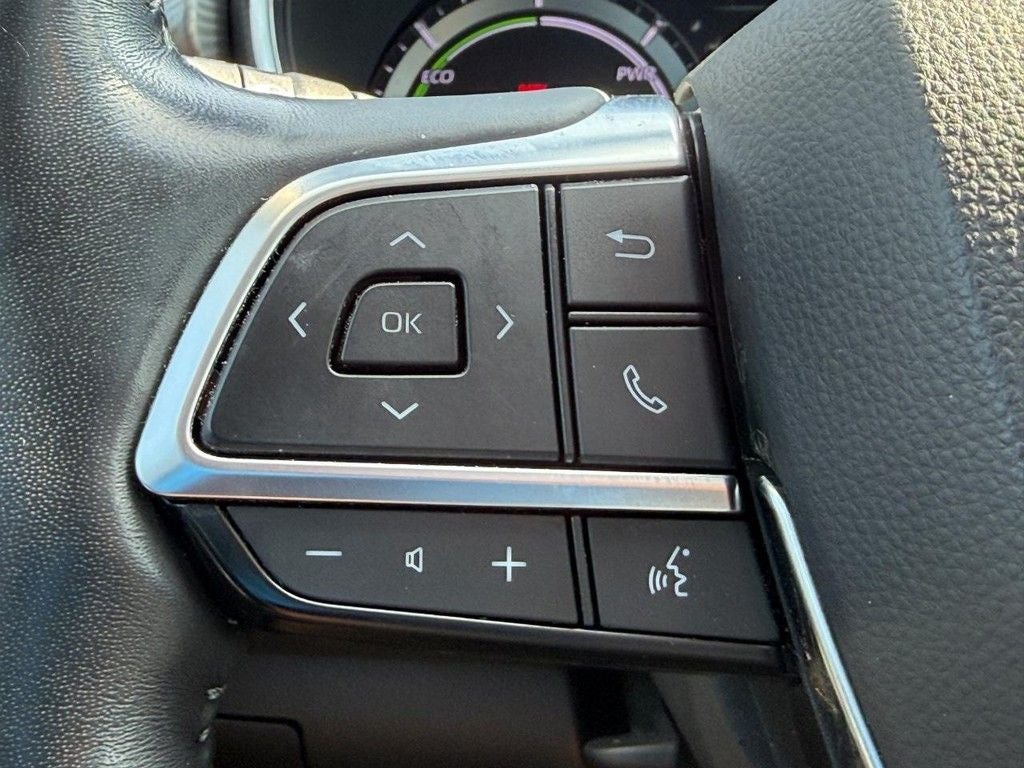 2020 Toyota Highlander Hybrid Platinum