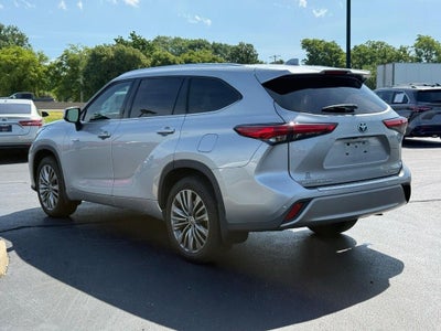 2020 Toyota Highlander Hybrid Platinum