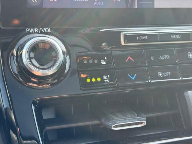 2020 Toyota Highlander Hybrid Platinum