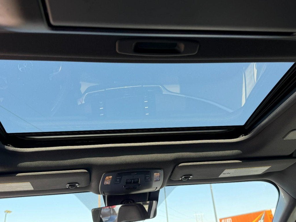 2021 Toyota Sienna Platinum 7 Passenger