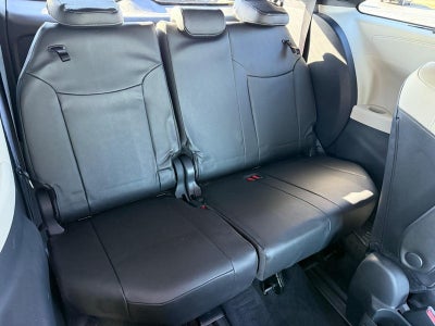 2025 Toyota Sienna Platinum 7 Passenger