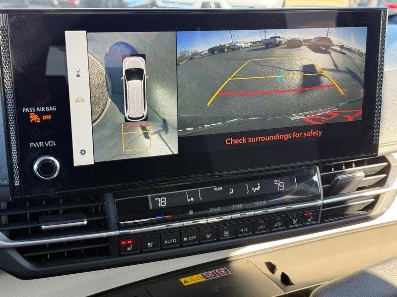 2025 Toyota Sienna Platinum 7 Passenger