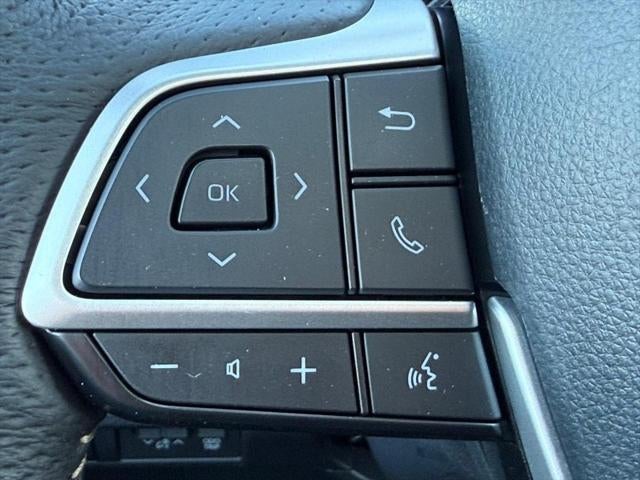 2025 Toyota Sienna Platinum 7 Passenger