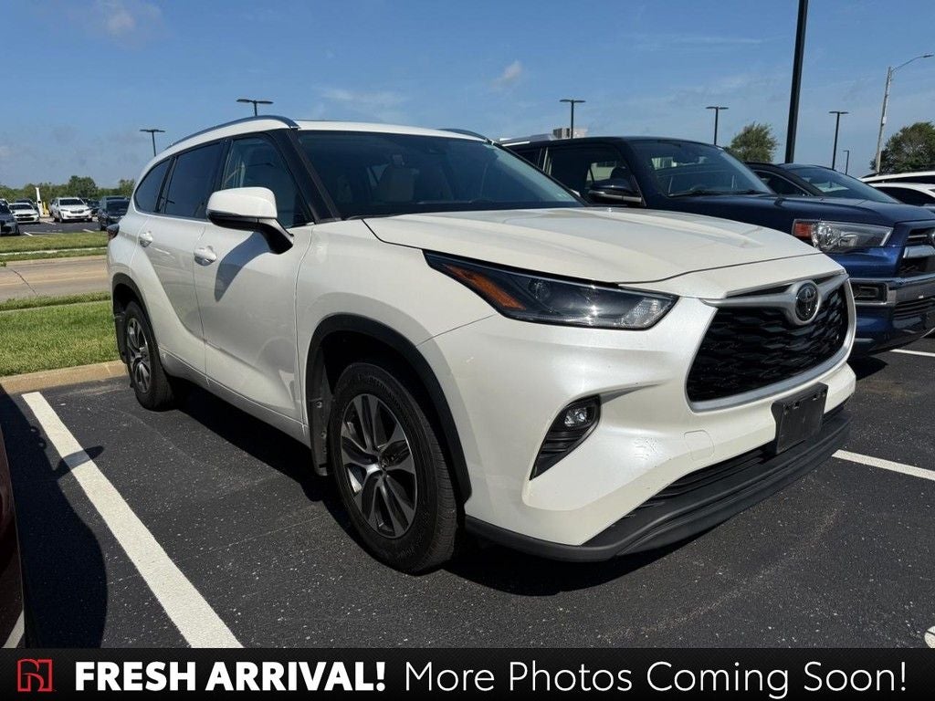 2021 Toyota Highlander XLE 4x4 V6's photo