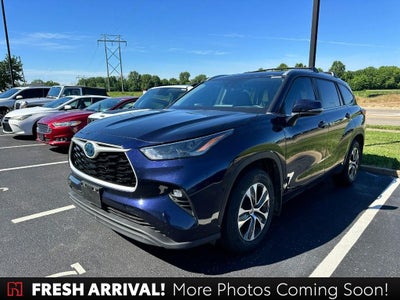 2023 Toyota Highlander Hybrid XLE