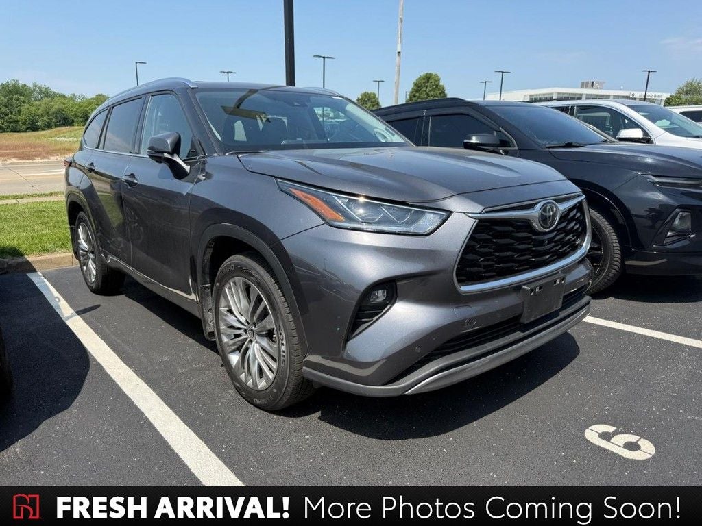 2024 Toyota Highlander Platinum