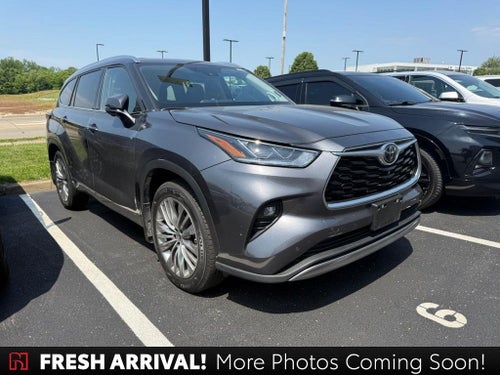 2024 Toyota Highlander Platinum