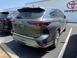 2024 Toyota Highlander Platinum
