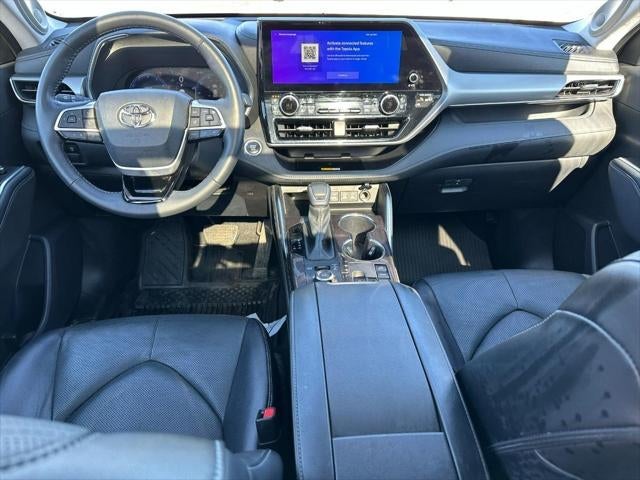 2024 Toyota Highlander Platinum