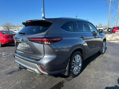 2024 Toyota Highlander Platinum