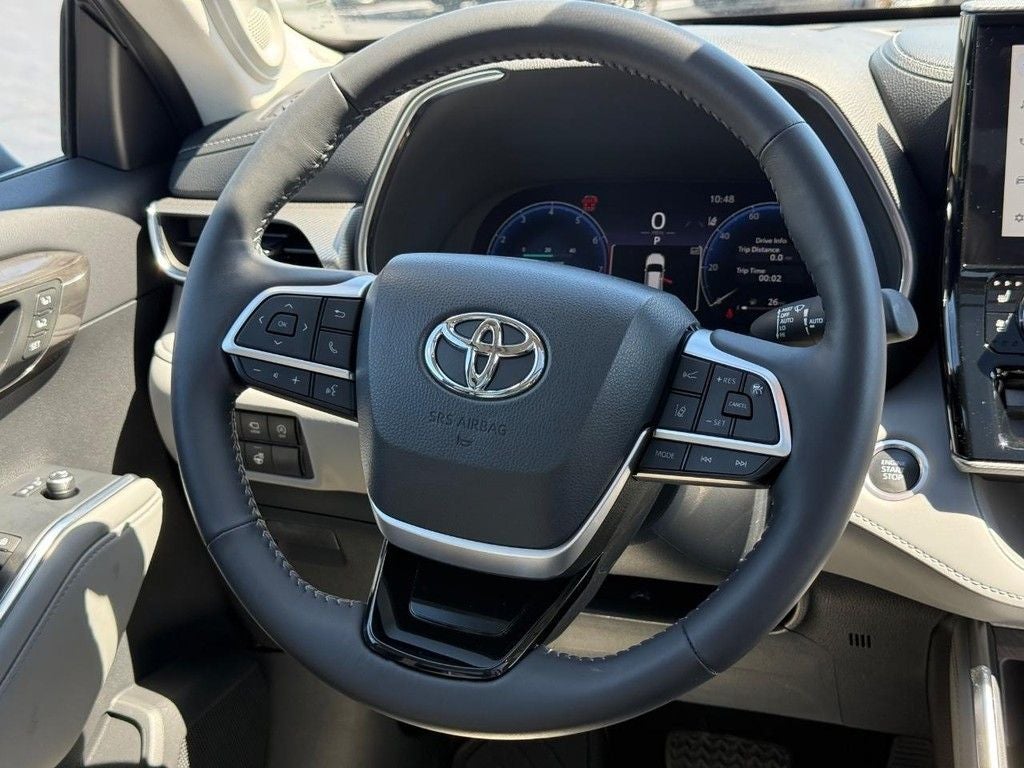 2024 Toyota Highlander Platinum