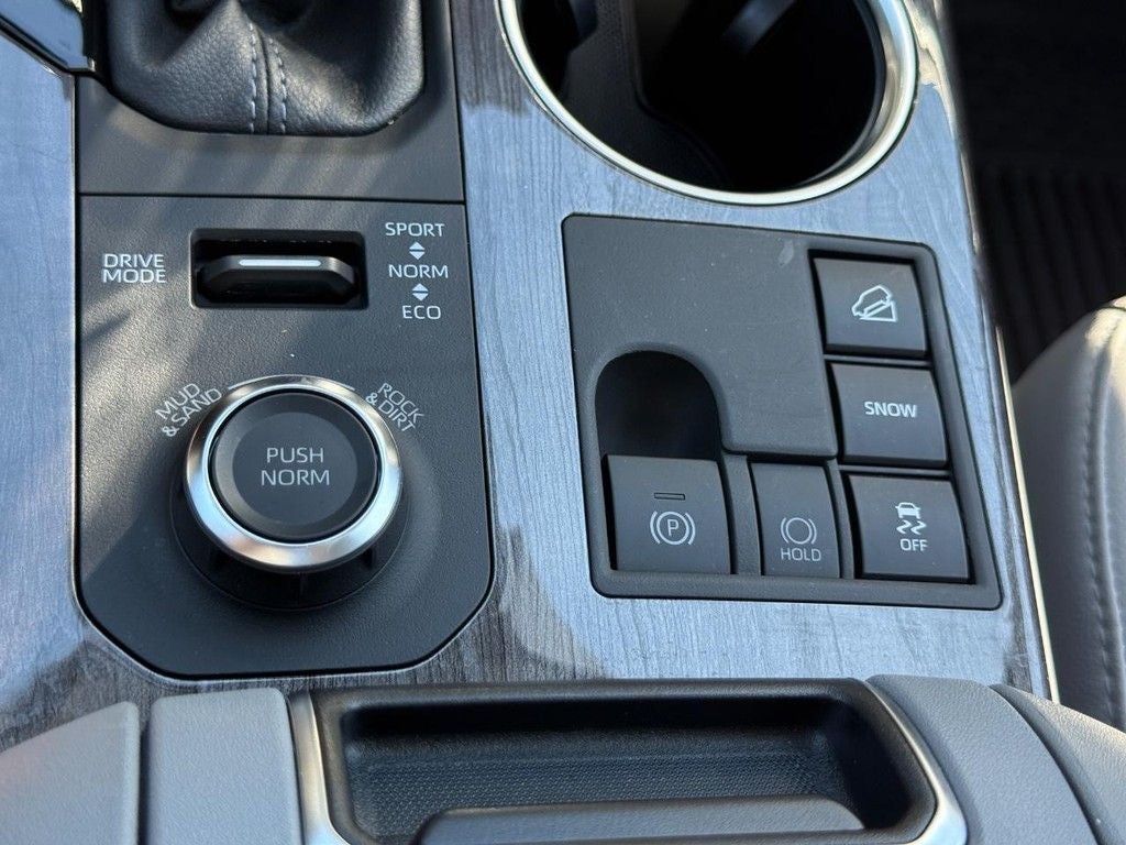 2024 Toyota Highlander Platinum