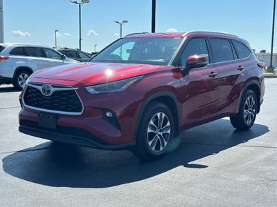 2023 Toyota Highlander XLE