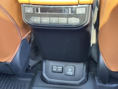 2024 Toyota Highlander Platinum