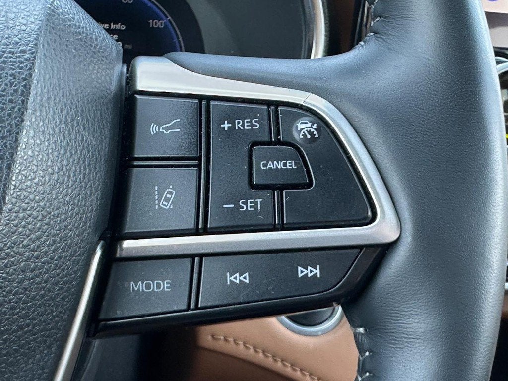2024 Toyota Highlander Platinum