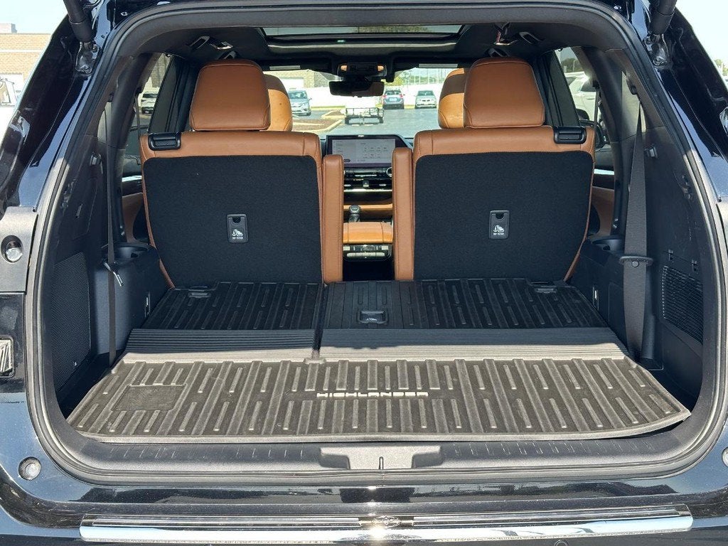 2024 Toyota Highlander Platinum