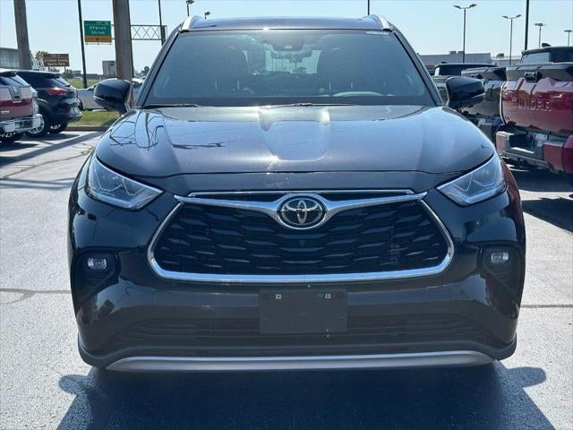 2024 Toyota Highlander Platinum