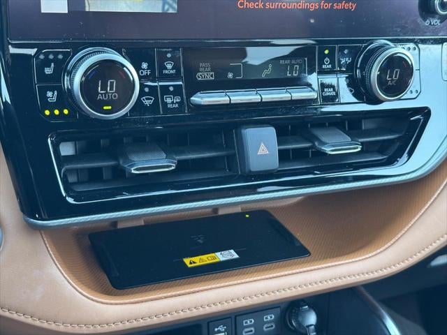 2024 Toyota Highlander Platinum