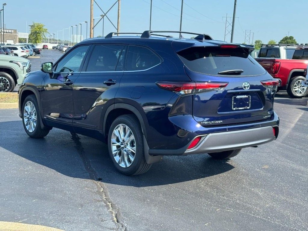 2026 Toyota Highlander Hybrid Limited
