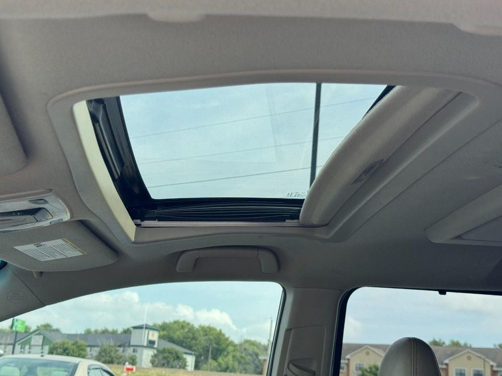 2012 Toyota Sienna XLE 8 Passenger