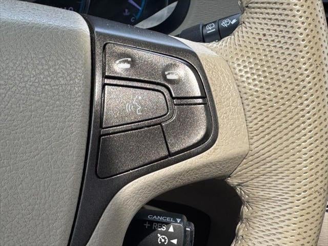2012 Toyota Sienna XLE 8 Passenger