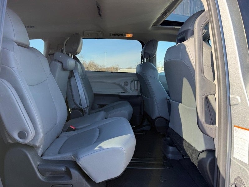 2024 Toyota Sienna XLE 7 Passenger