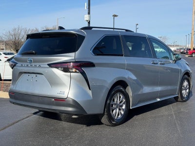 2024 Toyota Sienna XLE 7 Passenger