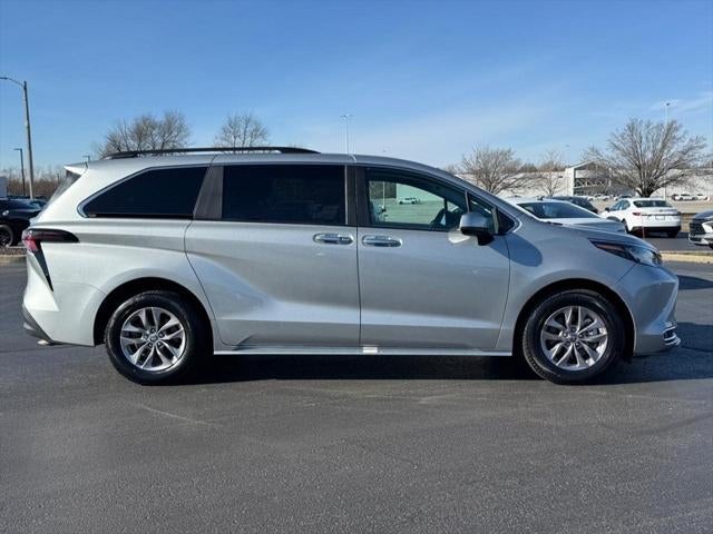 2024 Toyota Sienna XLE 7 Passenger