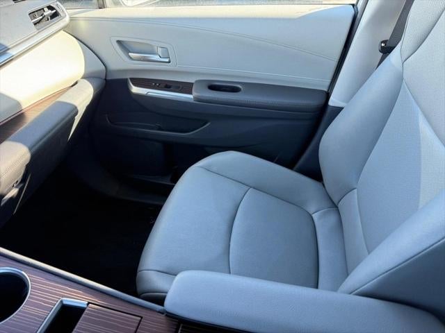 2024 Toyota Sienna XLE 7 Passenger