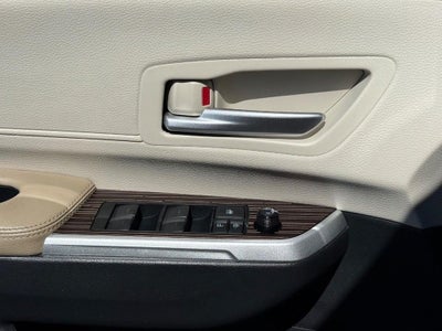 2022 Toyota Sienna XLE 8 Passenger