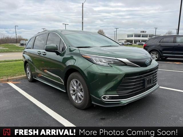 2022 Toyota Sienna XLE 7 Passenger