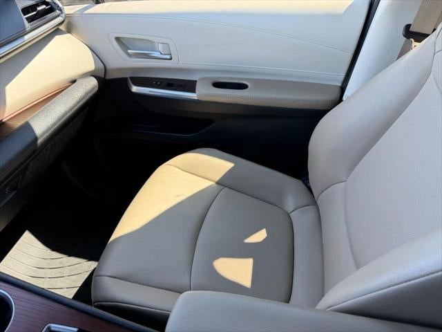 2022 Toyota Sienna XLE 8 Passenger