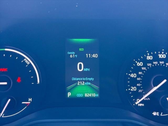 2022 Toyota Sienna XLE 8 Passenger