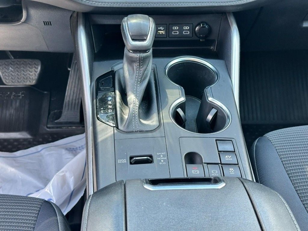 2023 Toyota Highlander Hybrid LE
