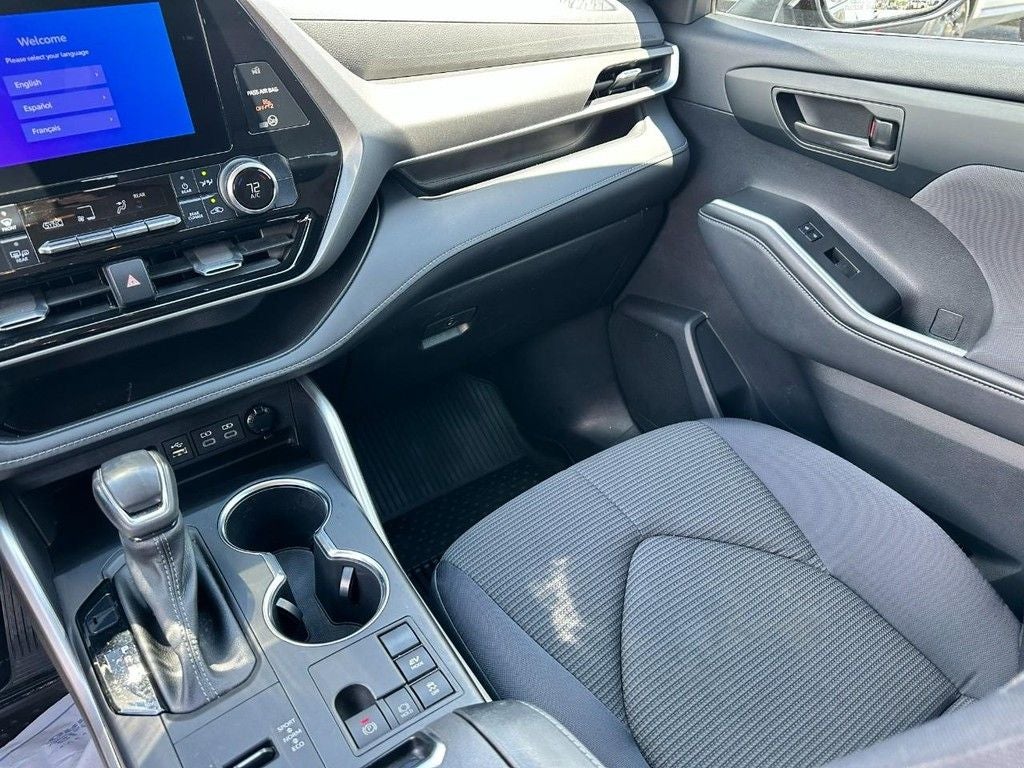 2023 Toyota Highlander Hybrid LE