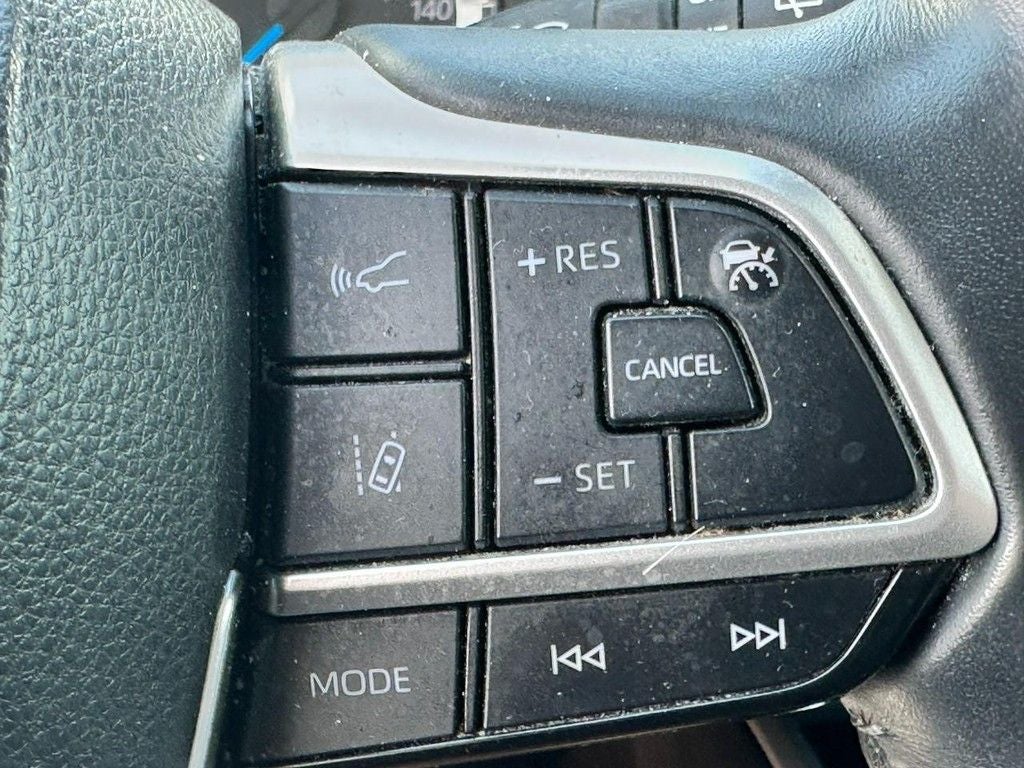 2023 Toyota Highlander Hybrid LE