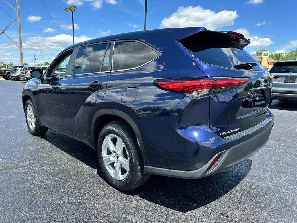 2023 Toyota Highlander Hybrid LE