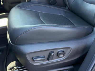 2025 Toyota Sienna Limited 7 Passenger