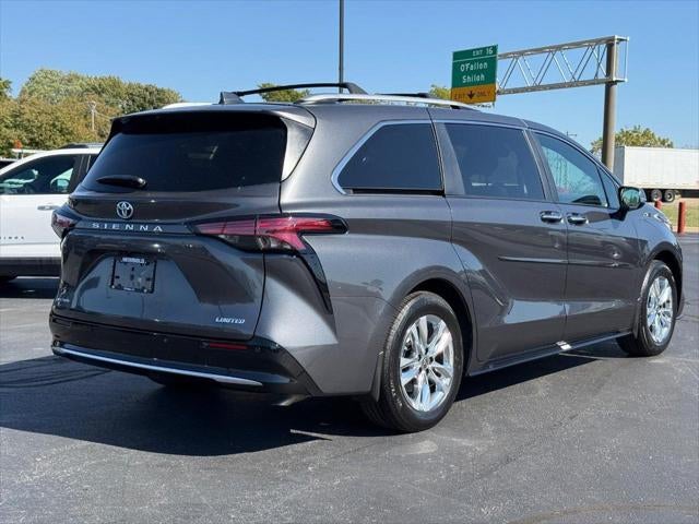 2025 Toyota Sienna Limited 7 Passenger