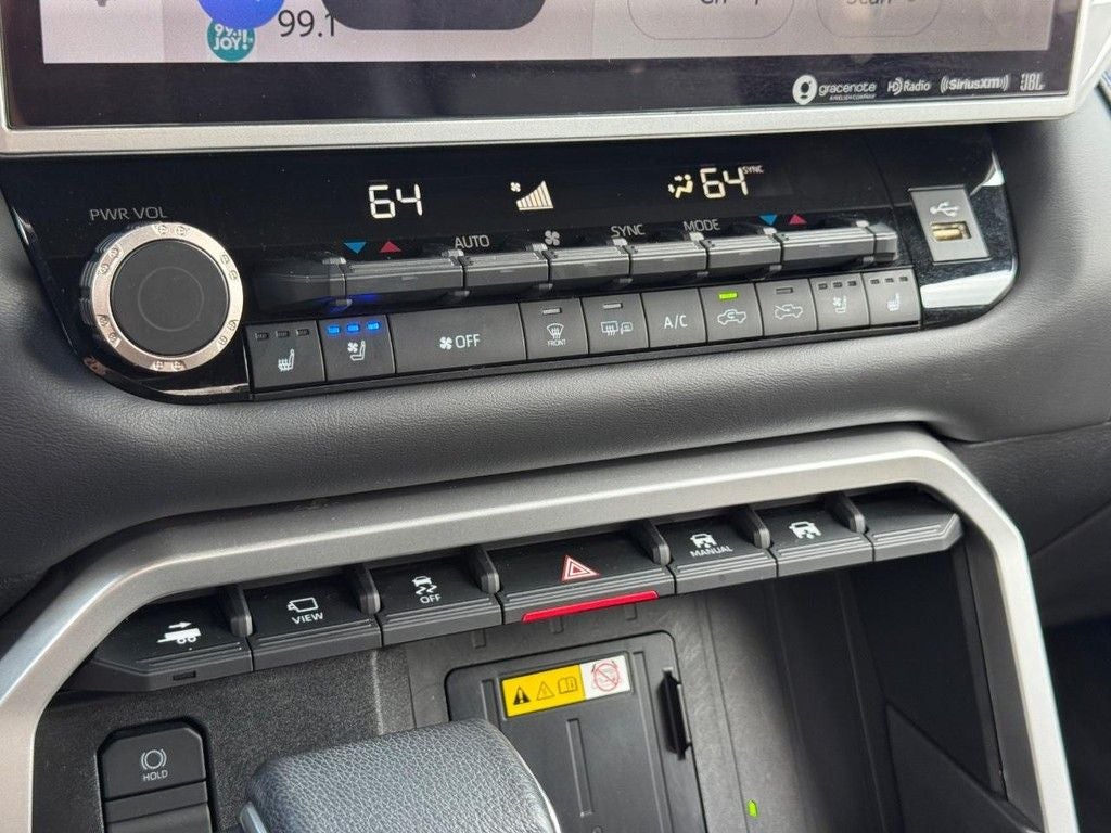 2023 Toyota Tundra Platinum